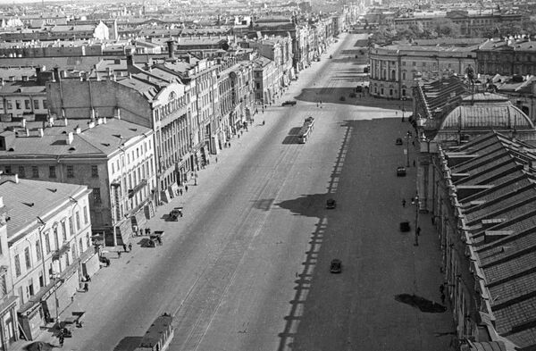 包囲中の市中心部ネフスキー通りの様子（1942年9月） - Sputnik 日本