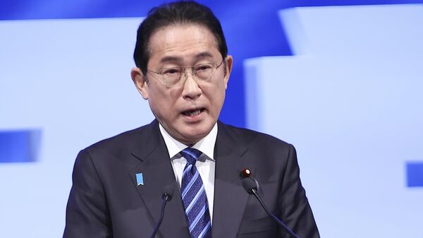 岸田首相が拉致被害者の家族と集会に参加、「条件を付けずに金正恩氏と会談する」 - Sputnik 日本
