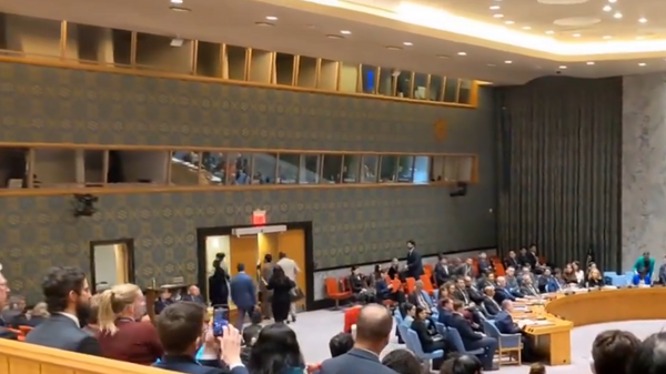 イスラエル国連大使の演説中にアラブ諸国の代表が次々と退室 - Sputnik 日本