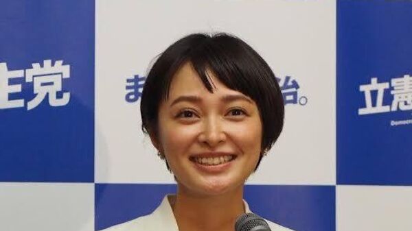 元モー娘。の市井さんが繰り上げ当選するも、政治活動再開の予定なく当選から1日で議員辞職 - Sputnik 日本