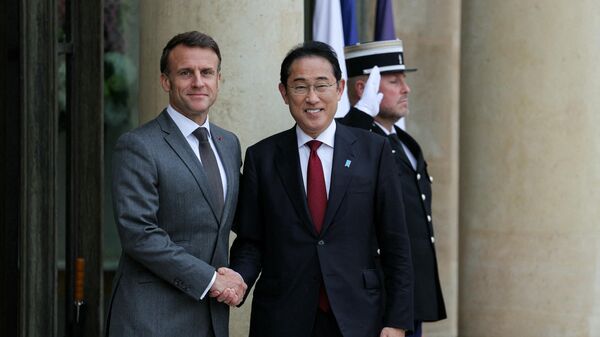 フランスのマクロン大統領と岸田首相 - Sputnik 日本