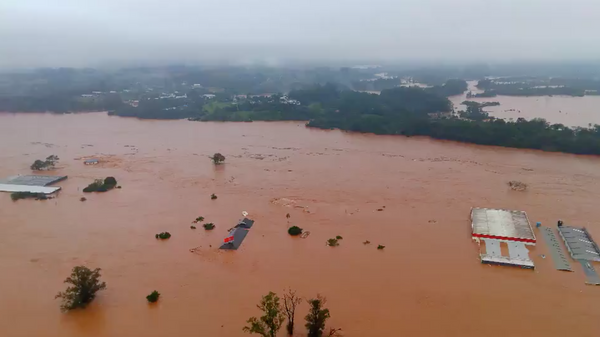 ブラジルで豪雨による洪水  - Sputnik 日本