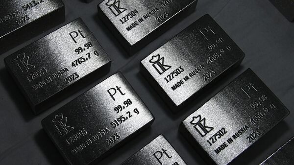 Драгоценные металлы, произведенные на предприятии Красцветмет - Sputnik 日本