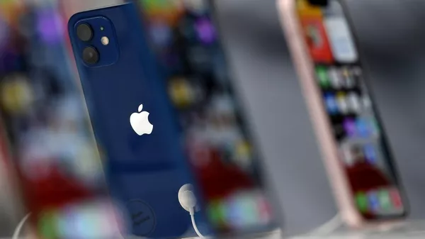  iPhone  - Sputnik 日本