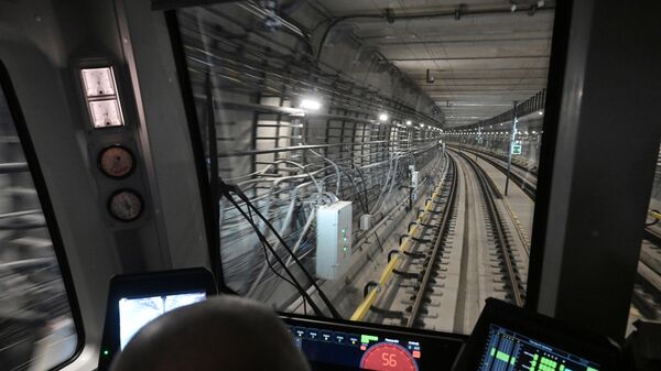 モスクワ地下鉄のトンネルを夜散歩 - Sputnik 日本