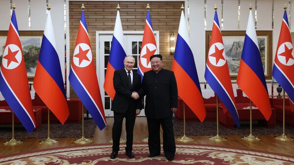 プーチン大統領と金正恩朝鮮労働党総書記 - Sputnik 日本