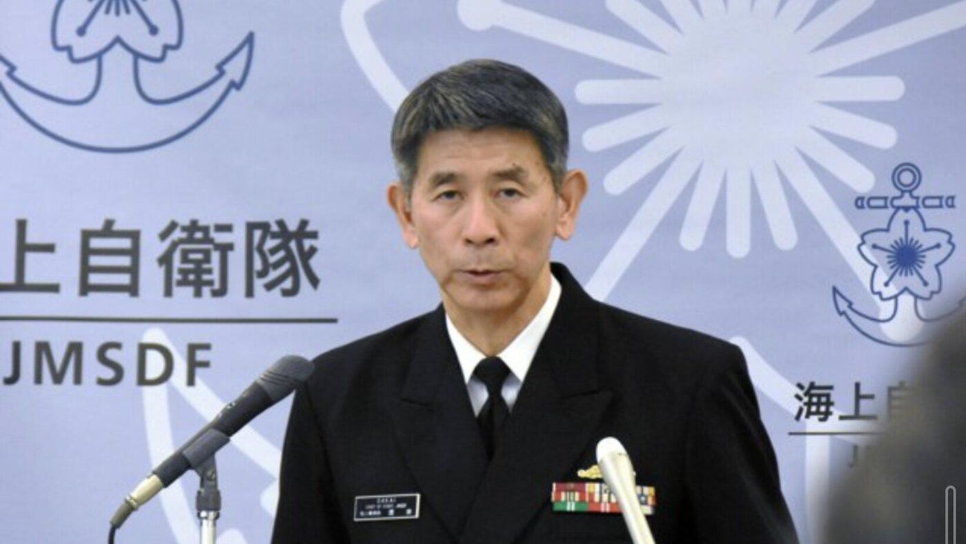 海自の海上幕僚長が辞任の意向、「特定秘密」の不適切な取り扱いが発覚