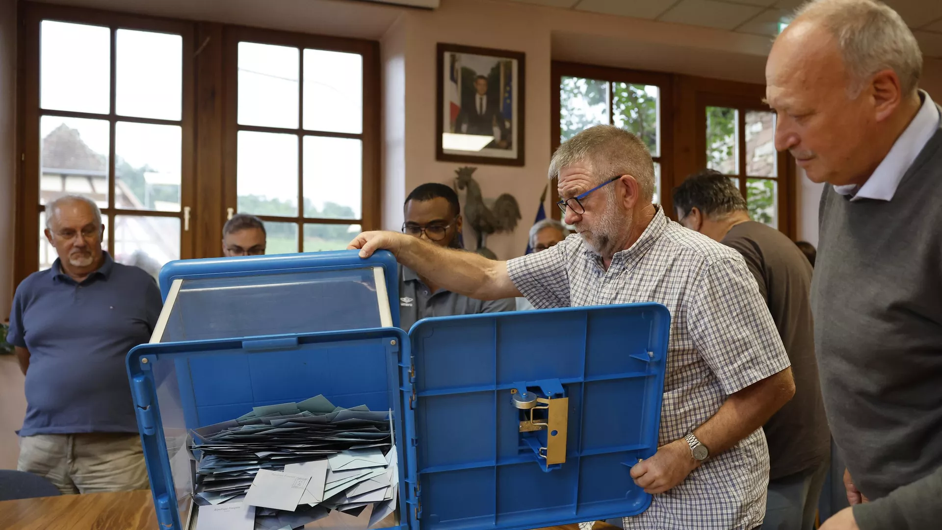 仏議会選 - Sputnik 日本, 1920, 08.07.2024