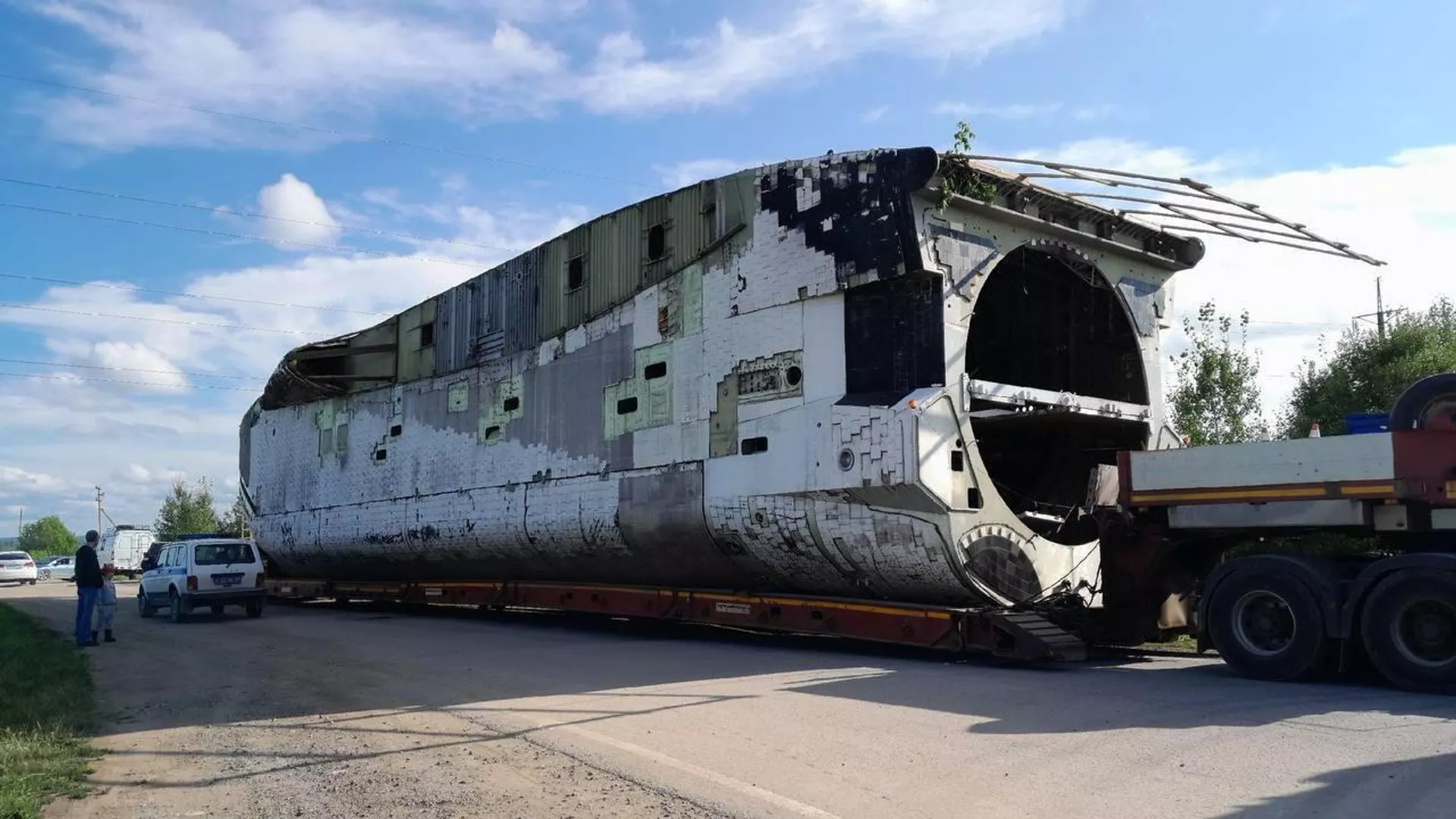 ロシアの街角でソ連の宇宙船が目撃される 