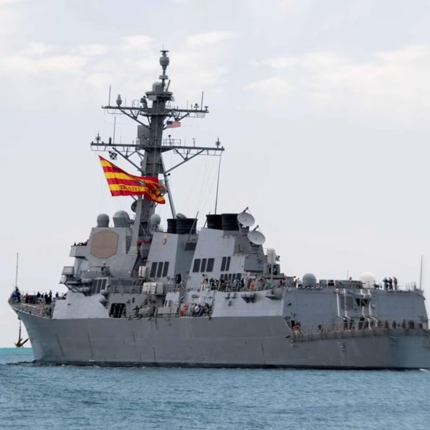 米軍の最新レーザー兵器搭載艦 日本・横須賀に向け出港 - 2024年