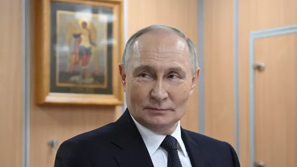 プーチン大統領が原潜「アルハンゲリスク」を視察 - Sputnik 日本