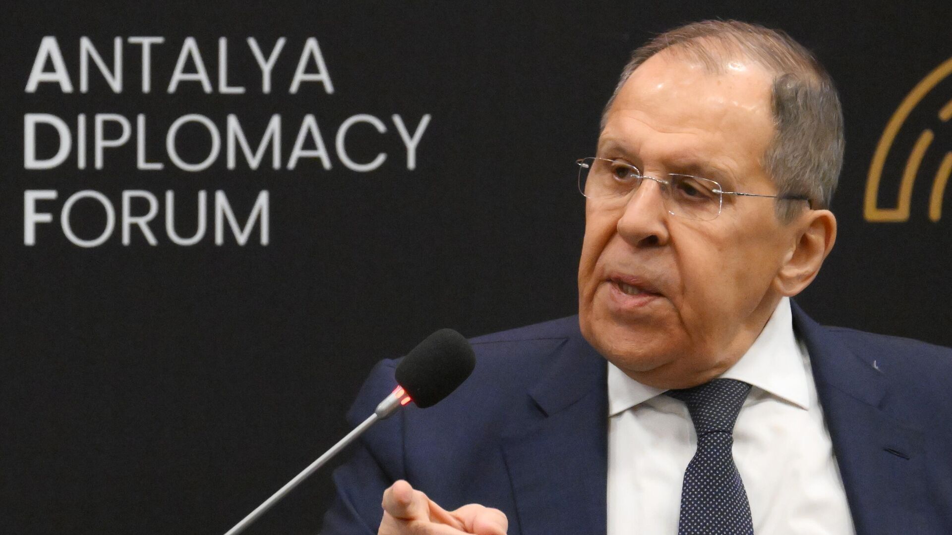 Министр иностранных дел РФ Сергей Лавров на Анталийском дипломатическом форуме Министр иностранных дел РФ Сергей Лавров на Анталийском дипломатическом форуме - Sputnik 日本, 1920, 30.04.2025