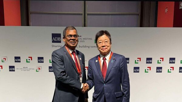 加藤財務相がアジア開発銀行の年次総会で演説、途上国への支援を表明 - Sputnik 日本