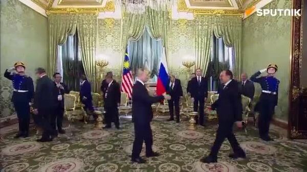 🇷🇺🇲🇾 ロシアのプーチン大統領は14日、モスクワのクレムリンでマレーシアのアンワル首相と会談。原子力の平和利用を含む様々な分野での協力を確認する。 - Sputnik 日本