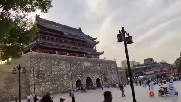🇨🇳中国 650年前の塔が突然、崩壊 - Sputnik 日本