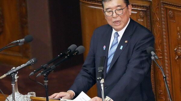 【石破首相が少子化対策で所得確保に取り組む考え、最低賃金を2020年代に全国平均1500円へ】 - Sputnik 日本