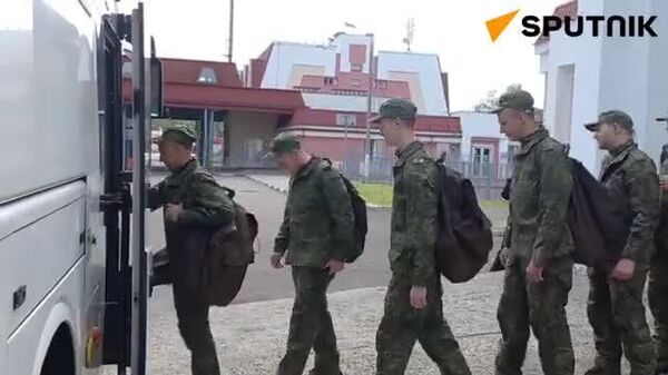 🎥 ロシア国防省は捕虜交換の合意に従って、ウクライナから引き渡されたロシア兵捕虜の動画を公開した。 - Sputnik 日本