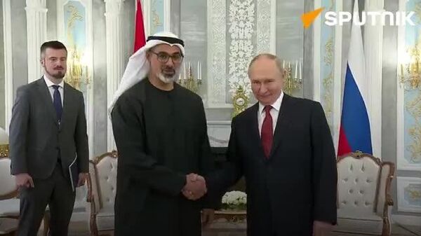 【プーチン大統領、アブダビ皇太子と会談】 - Sputnik 日本