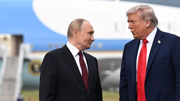 【UAEが表明 「プーチン大統領とトランプ大統領の取り組みは平和への希望を抱かせる」】 - Sputnik 日本