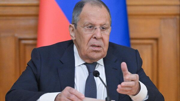 【プーチン、ゼレンスキー首脳会談の計画は無し 露大統領には会う意思あり、ラブロフ外相】 - Sputnik 日本
