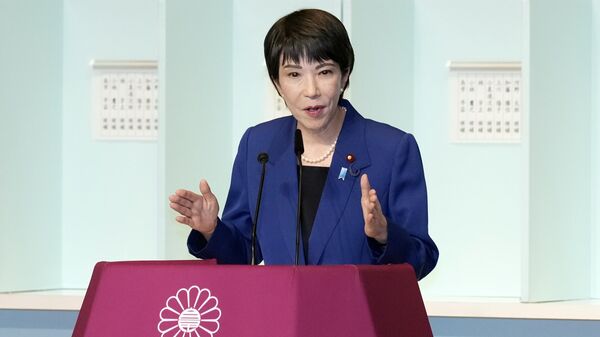 Экс-министр экономической безопасности Санаэ Такаити - Sputnik 日本