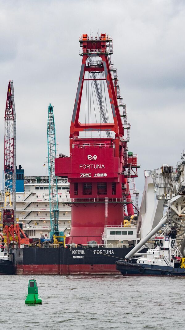 パイプ敷設船「フォルトゥナ」、独ヴィスマールの港 パイプ敷設船「フォルトゥナ」、独ヴィスマールの港 - Sputnik 日本