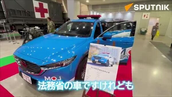 🚗法務省矯正局の特別機動警備隊（SeRT）指揮官車に採用されているマツダのCX-8。 試乗した特派員曰く、内装は普通の車と大きな違いはないそう。でも、回転灯のボタンはしっかりチェック！ - Sputnik 日本