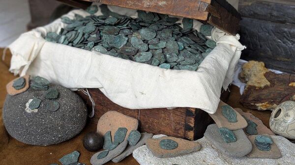 【海底に眠る時価590億円の財宝 米ダイバーらがほんの一部を発見】 - Sputnik 日本