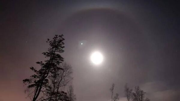 【今日は「中秋の名月」 ロシアでは月ハロが出現】 - Sputnik 日本