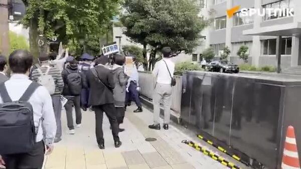 【厳戒態勢の都心 警察、活動家に対応も】 - Sputnik 日本