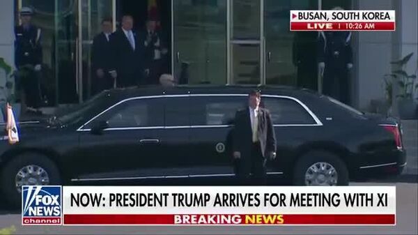 【トランプ大統領、習近平国家主席との会談に参加するため釜山に到着】 - Sputnik 日本