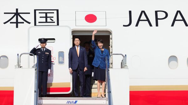 韓国に到着した高市首相 - Sputnik 日本