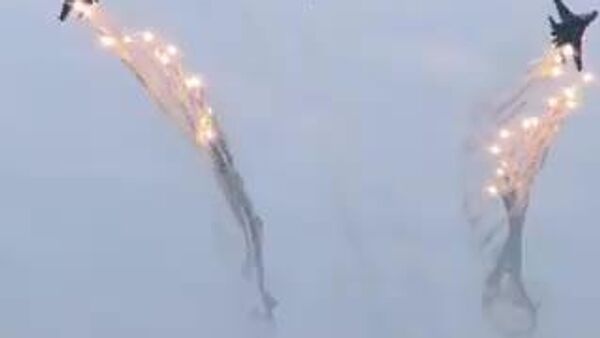 【中国の飛行大会でロシアが航空技術を披露】 - Sputnik 日本