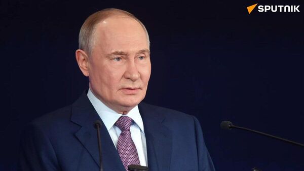 【プーチン大統領 各部隊の指揮官と隊員に謝意】 - Sputnik 日本