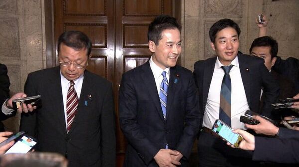 【2025年度補正予算は承認されるか？】 (2/3) - Sputnik 日本