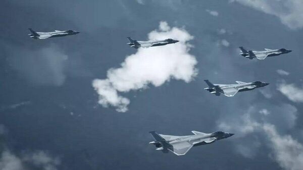 【台湾、中国の戦闘機が「戦闘準備パトロール」を実施と発表】 - Sputnik 日本