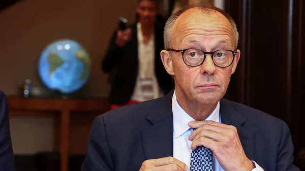 【メルツ独首相が前代未聞の低支持率 背景に軍国主義化の強要】 - Sputnik 日本