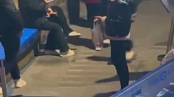 【喫煙はご遠慮ください！】 - Sputnik 日本