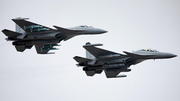 【レーダー照射 日中は非難の応戦】(1/3) - Sputnik 日本