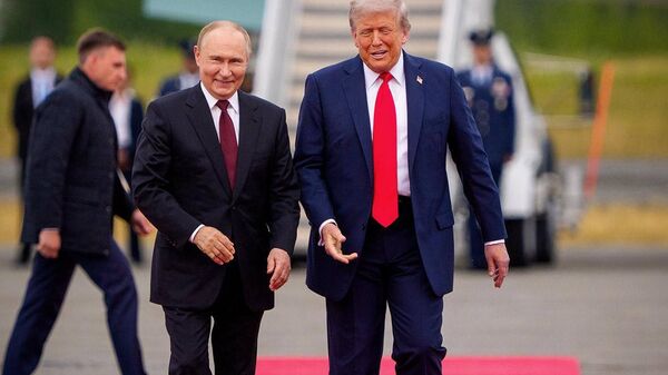 【米政権、ロシアを戦略的敵国の分類から外す】 - Sputnik 日本