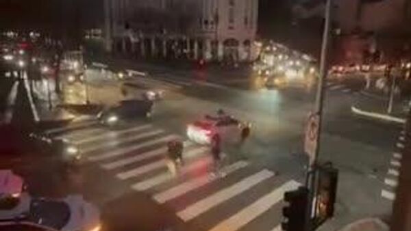 【停電で自動運転タクシーは予想を超える大混乱 サンフランシスコ】 - Sputnik 日本