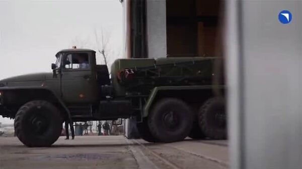 【第5世代エンジン搭載のSu57、初飛行実施】 - Sputnik 日本