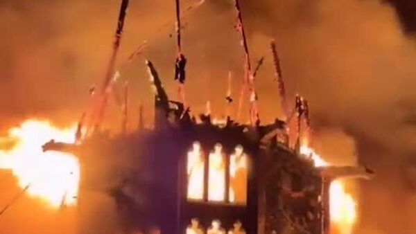 【アムステルダム 創建150年の教会で大火災 】 - Sputnik 日本