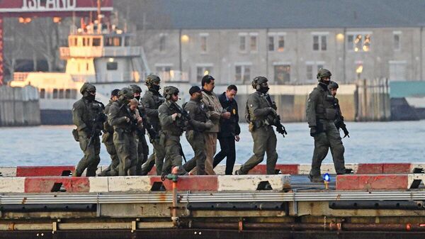 【「私は誠実だ… 自国の大統領でありつづける」 出廷のマドゥロ大統領】 - Sputnik 日本