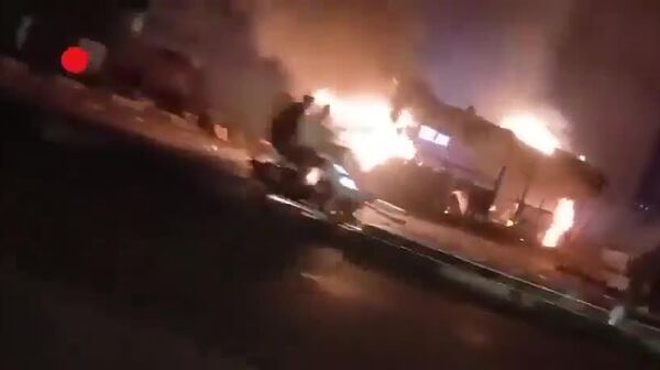 【イランで暴動 ネット遮断との情報も】 - Sputnik 日本