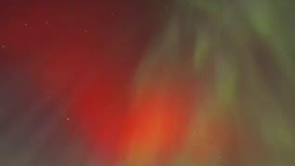 【流れ星とオーロラ、夢の共演】 - Sputnik 日本