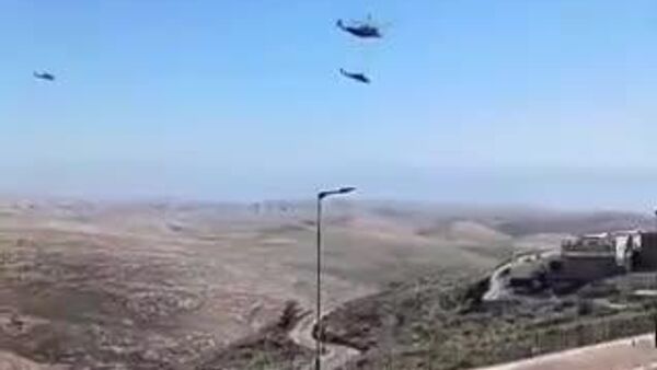 【イスラエル軍の損傷したヘリコプター、輸送中に落下】 - Sputnik 日本