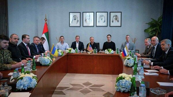 【露米宇のアブダビ協議で何が達成されたか？ 専門家らはこう分析する】 - Sputnik 日本