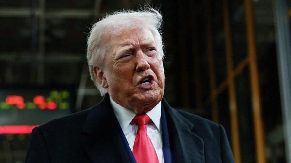 【イラン近海に大規模な艦隊を展開＝米大統領】 - Sputnik 日本