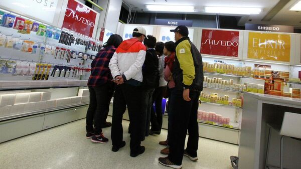 【中国人旅行者はいくら消費したか？】（3/4） - Sputnik 日本